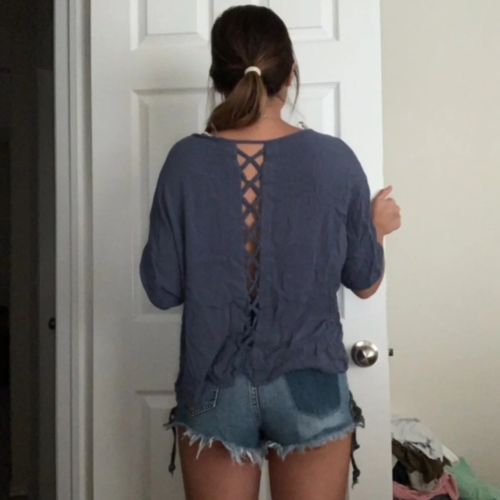 Open zig zag back, night blue top!